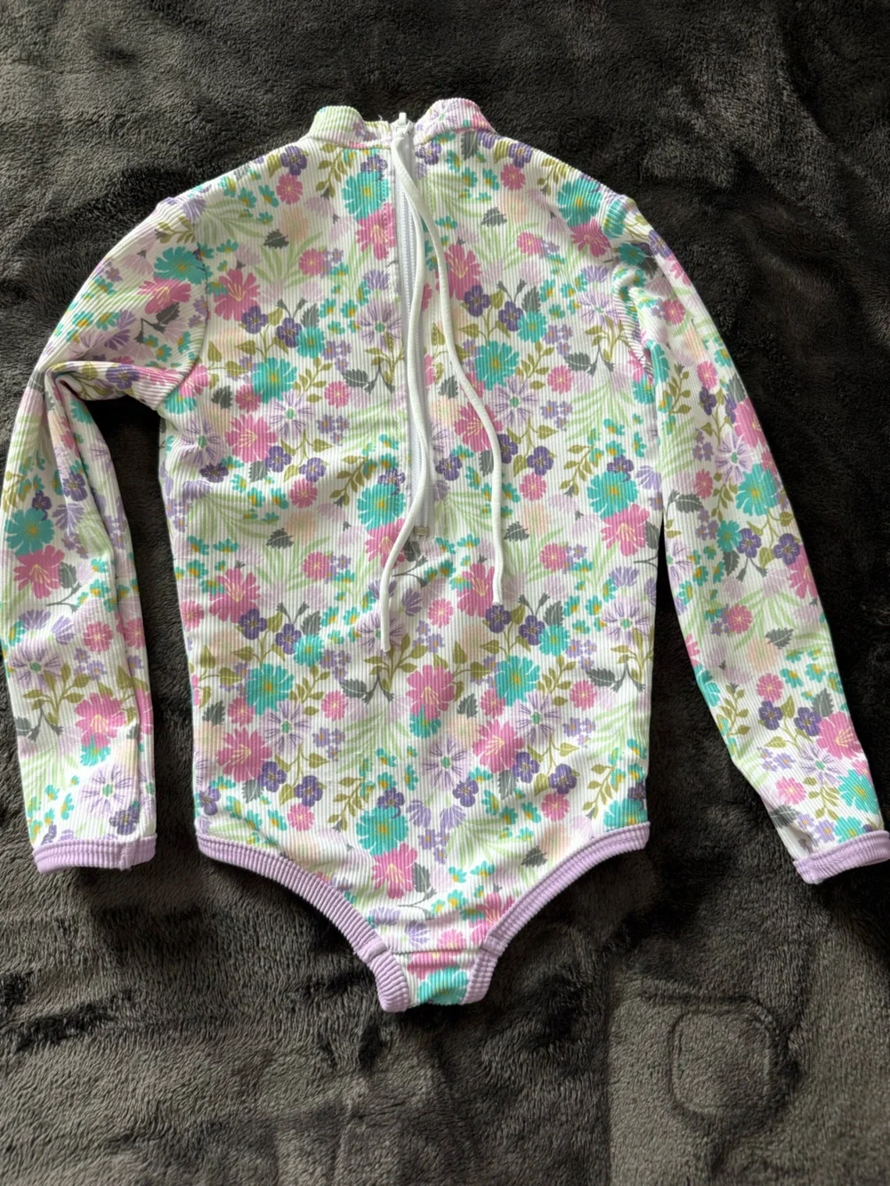 LainSnow Girls Wisteria Rashguard